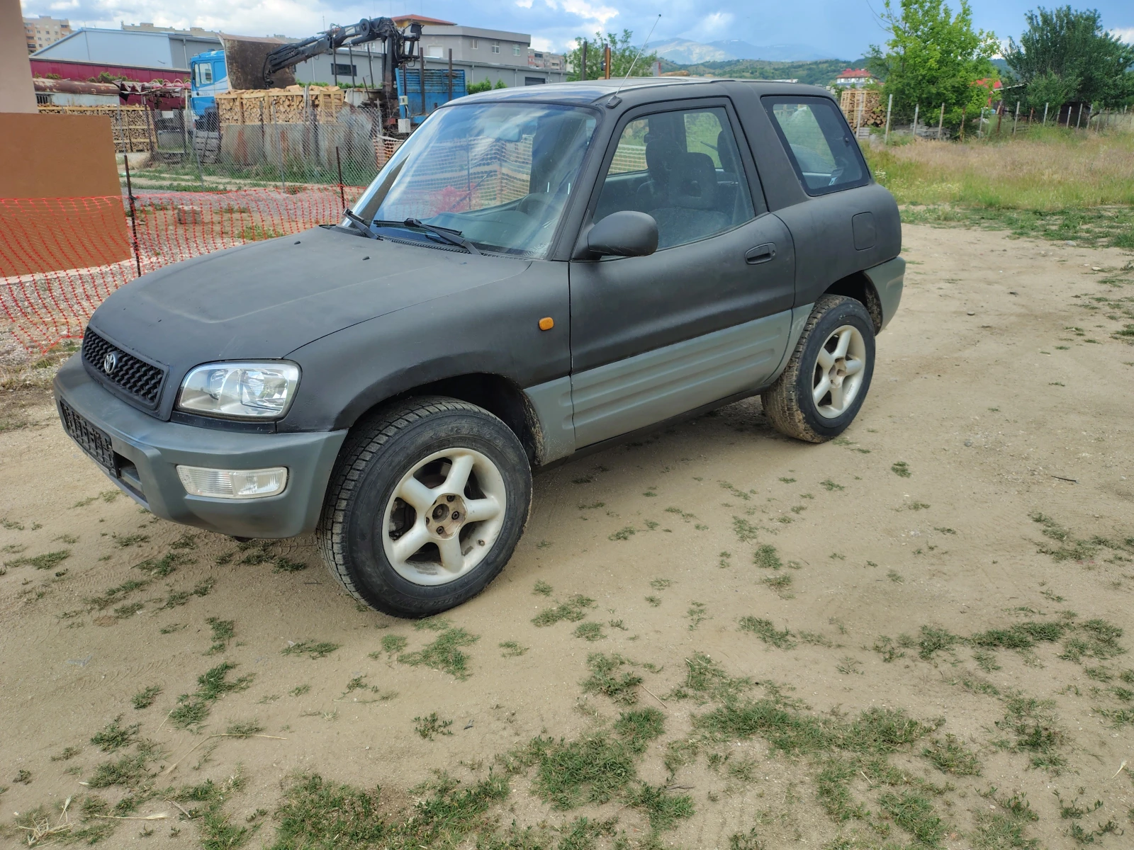 Toyota Rav4 Бензин 4x4, снимка 2 - Автомобили и джипове - 54983110