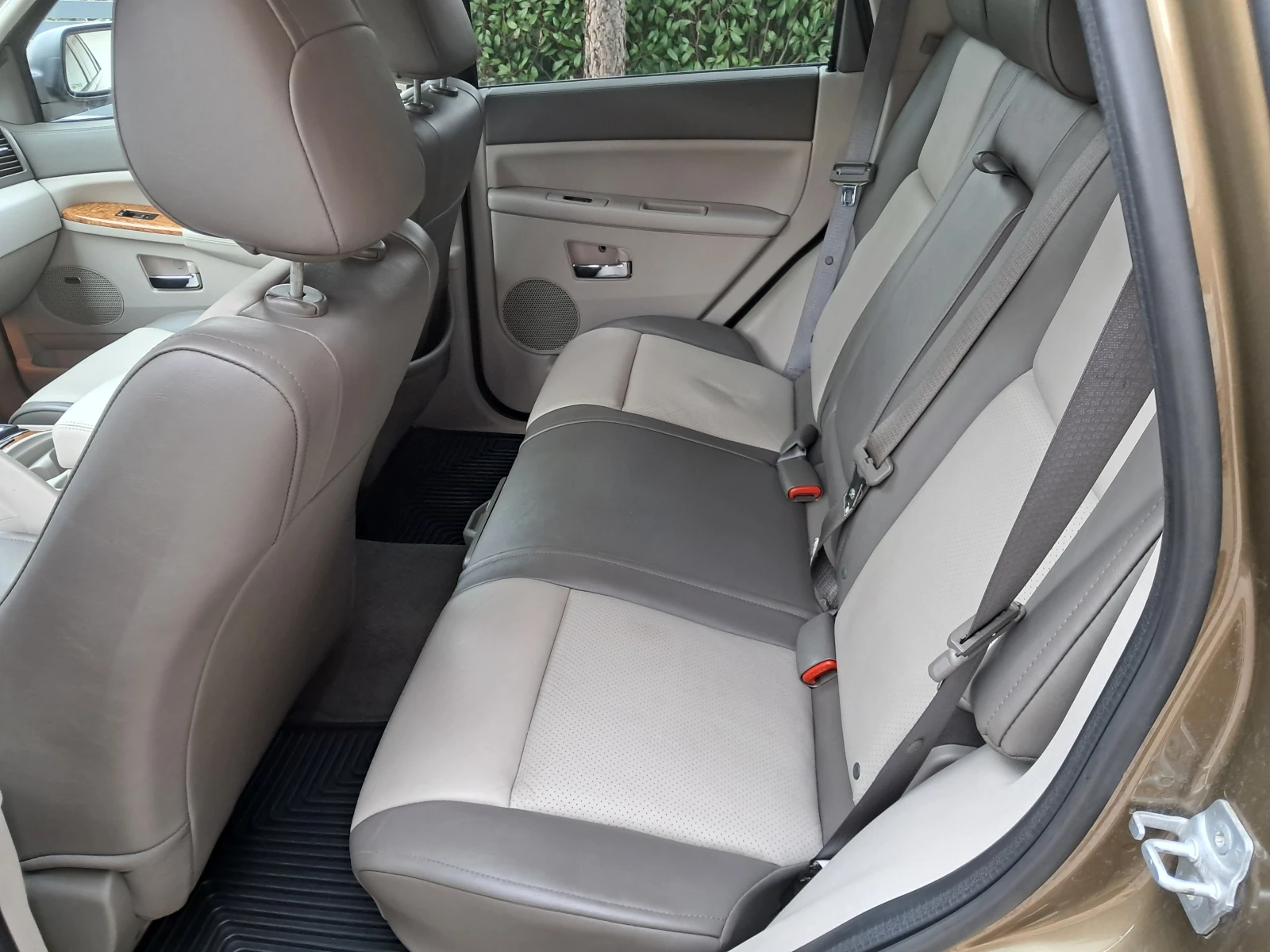 Jeep Grand cherokee 3.0 CRD LIMITED-138000 км.FACE LIFT, снимка 11 - Автомобили и джипове - 55189027