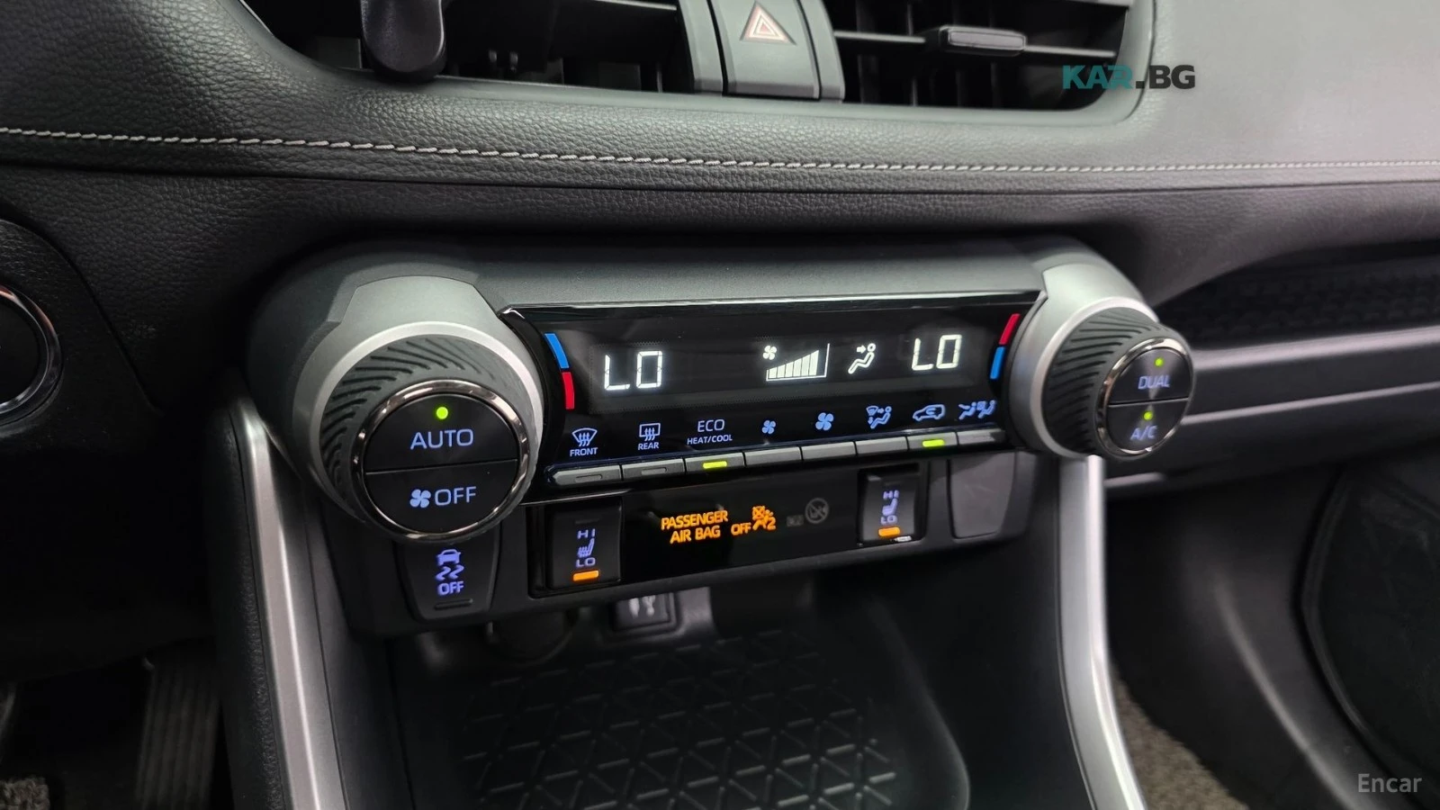 Toyota Rav4 2WD* КОЖА* ПАНО* КАМЕРА, снимка 15 - Автомобили и джипове - 55297067