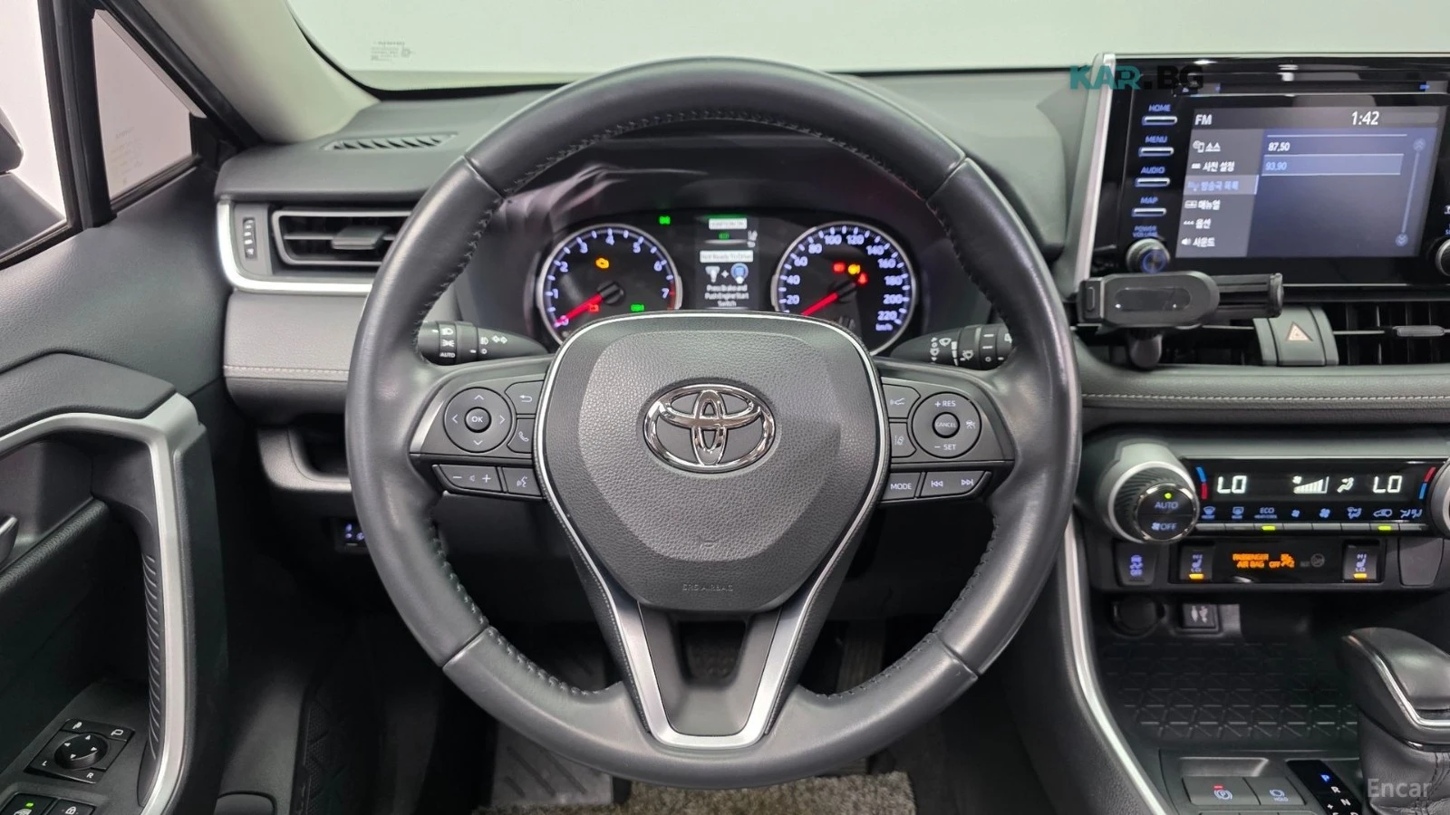 Toyota Rav4 2WD* КОЖА* ПАНО* КАМЕРА, снимка 11 - Автомобили и джипове - 55297067