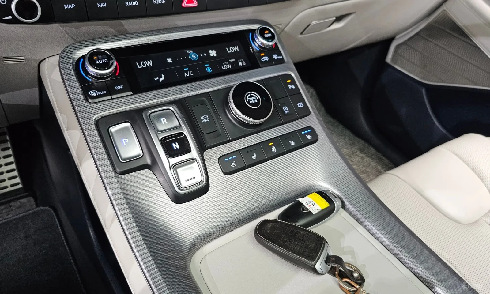 Hyundai Palisade, снимка 9 - Автомобили и джипове - 55360734