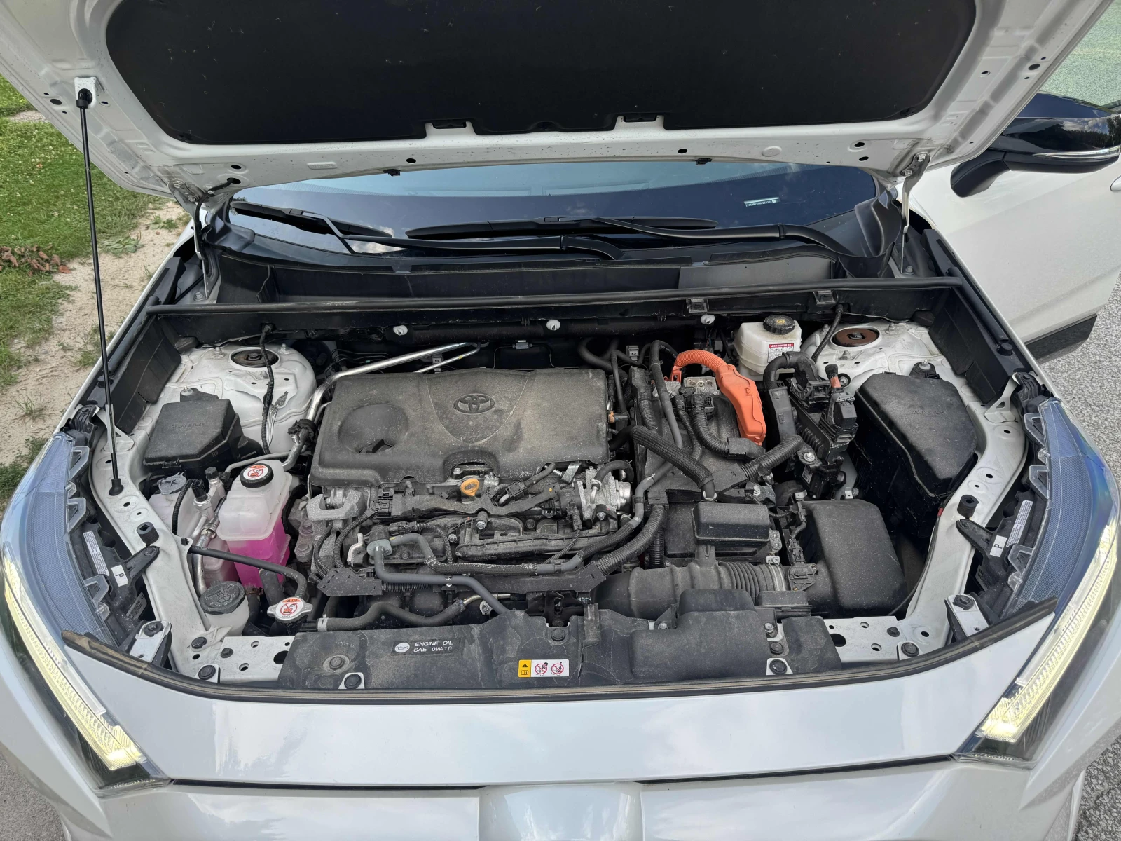 Toyota Rav4 Hybrid XSE, ПРОГНОЗНА ЦЕНА до БГ, снимка 9 - Автомобили и джипове - 55639644
