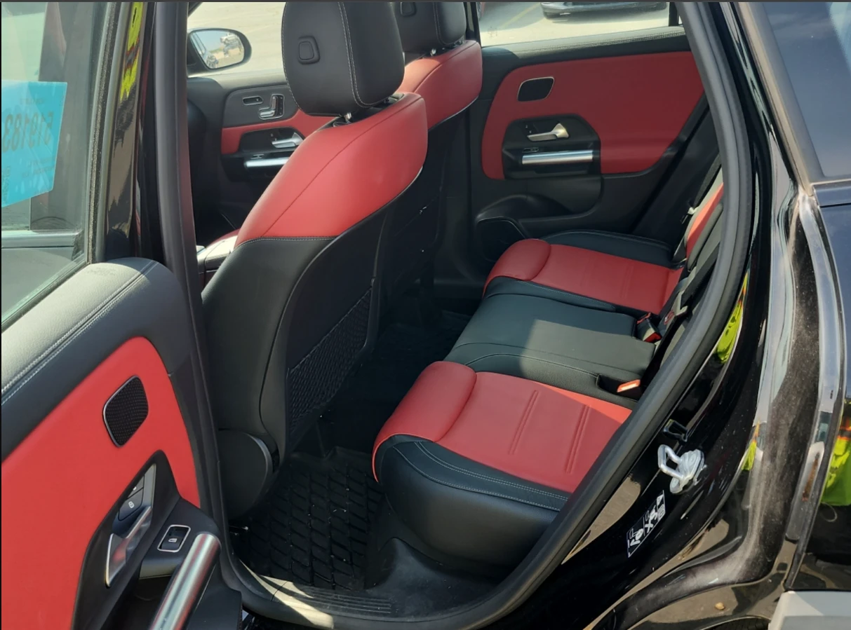 Mercedes-Benz GLA 45 AMG 4M* Пано* Подгрев* Памет* Камера, снимка 10 - Автомобили и джипове - 55742820