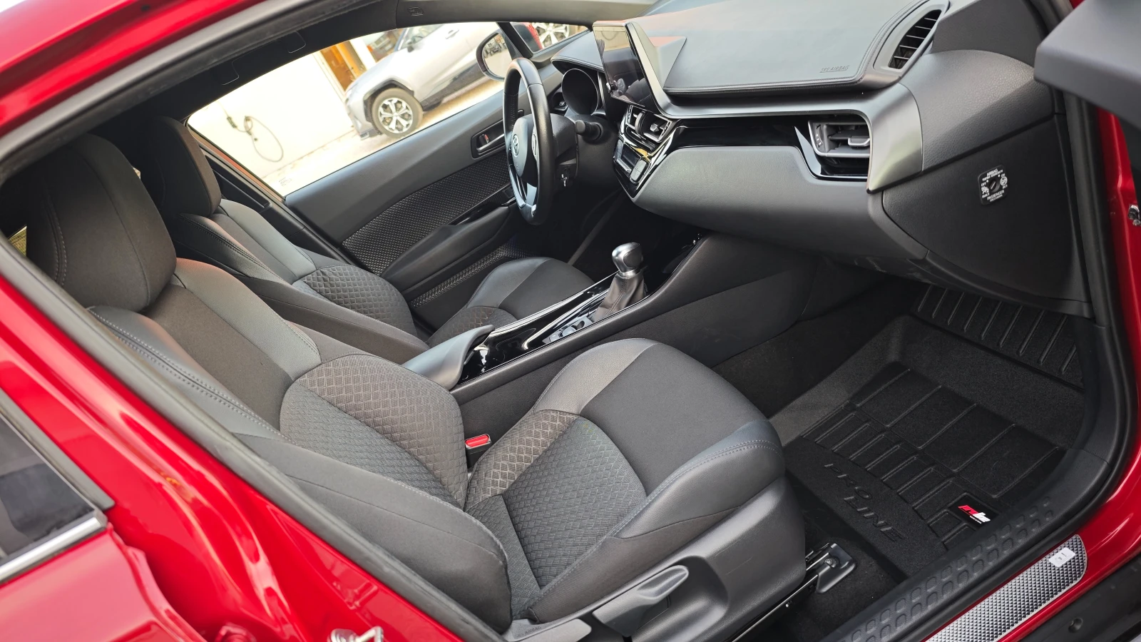 Toyota C-HR ������� ���!/������� ������/C-HR 2.0Hybrid Advance | Mobile.bg � ����������� 12