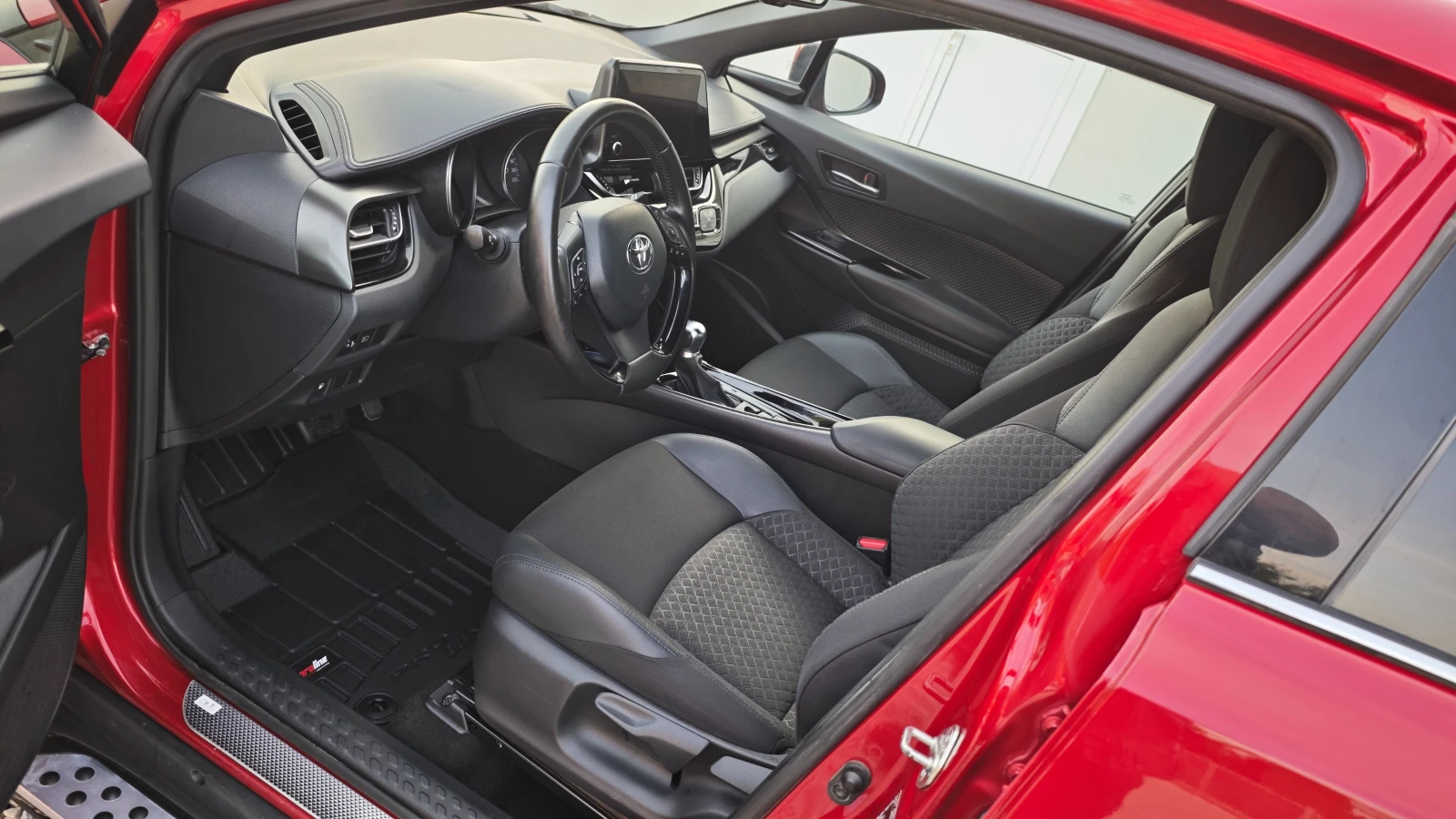 Toyota C-HR ������� ���!/������� ������/C-HR 2.0Hybrid Advance | Mobile.bg � ����������� 14