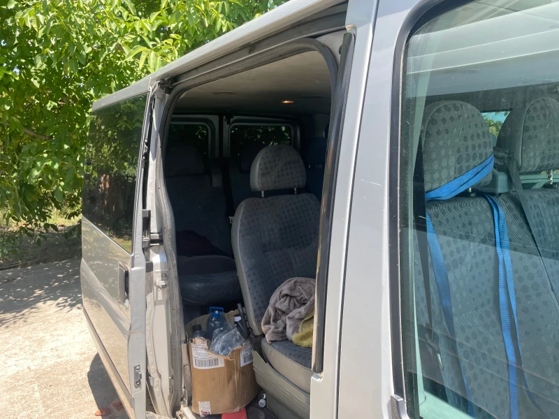 Ford Transit 2.2TDCI 116PS, снимка 8 - Бусове и автобуси - 52700511