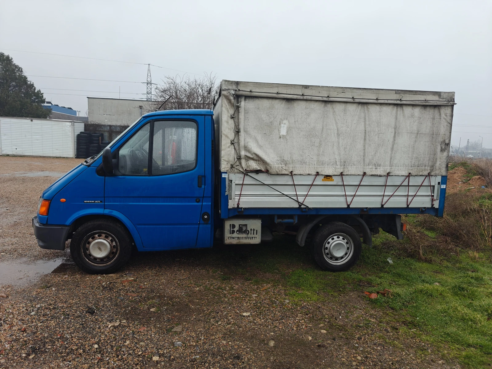 Ford Transit 2.5 D - изображение 3