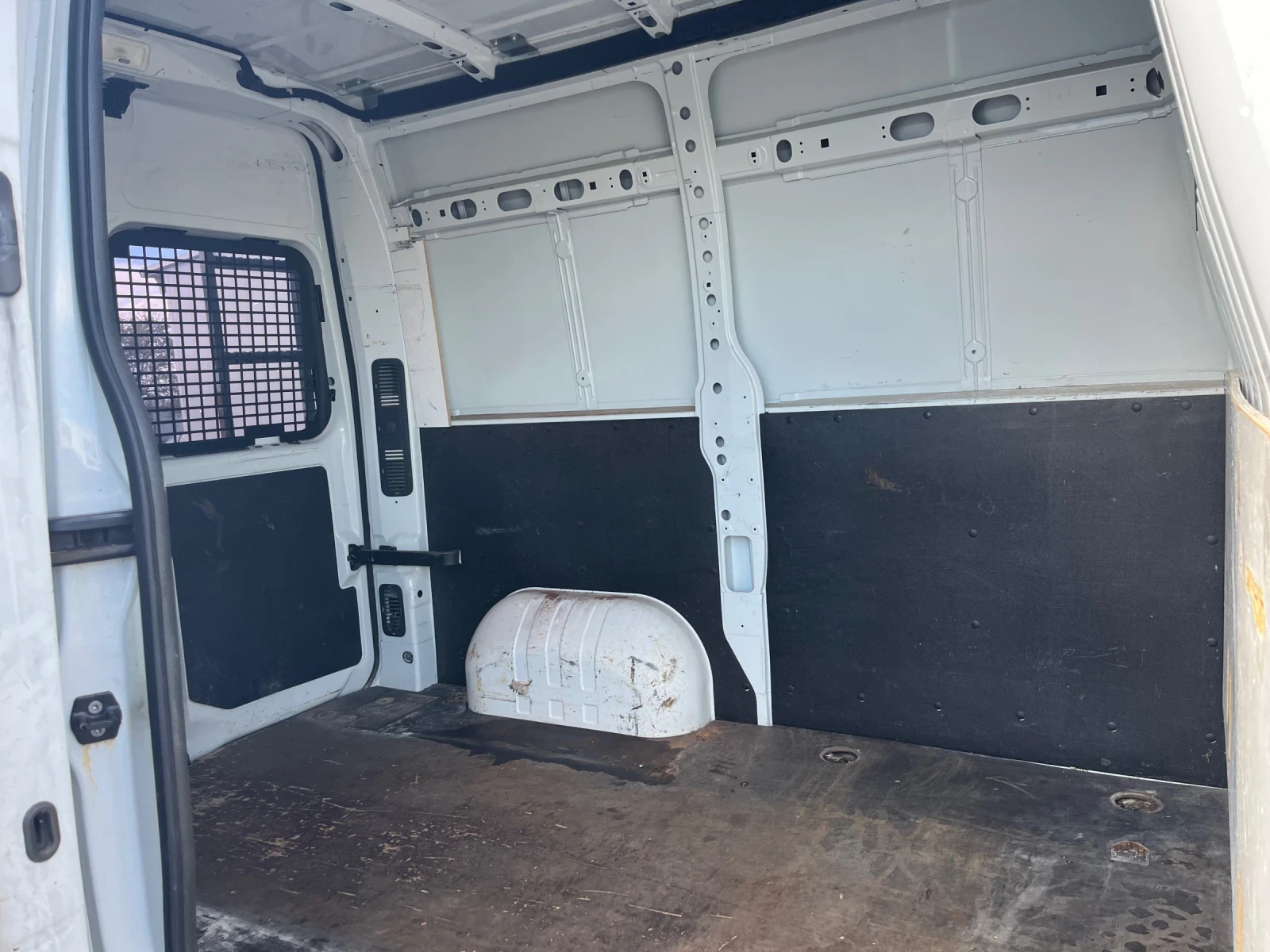 Renault Master 2.3DCI, снимка 7 - Бусове и автобуси - 54125861