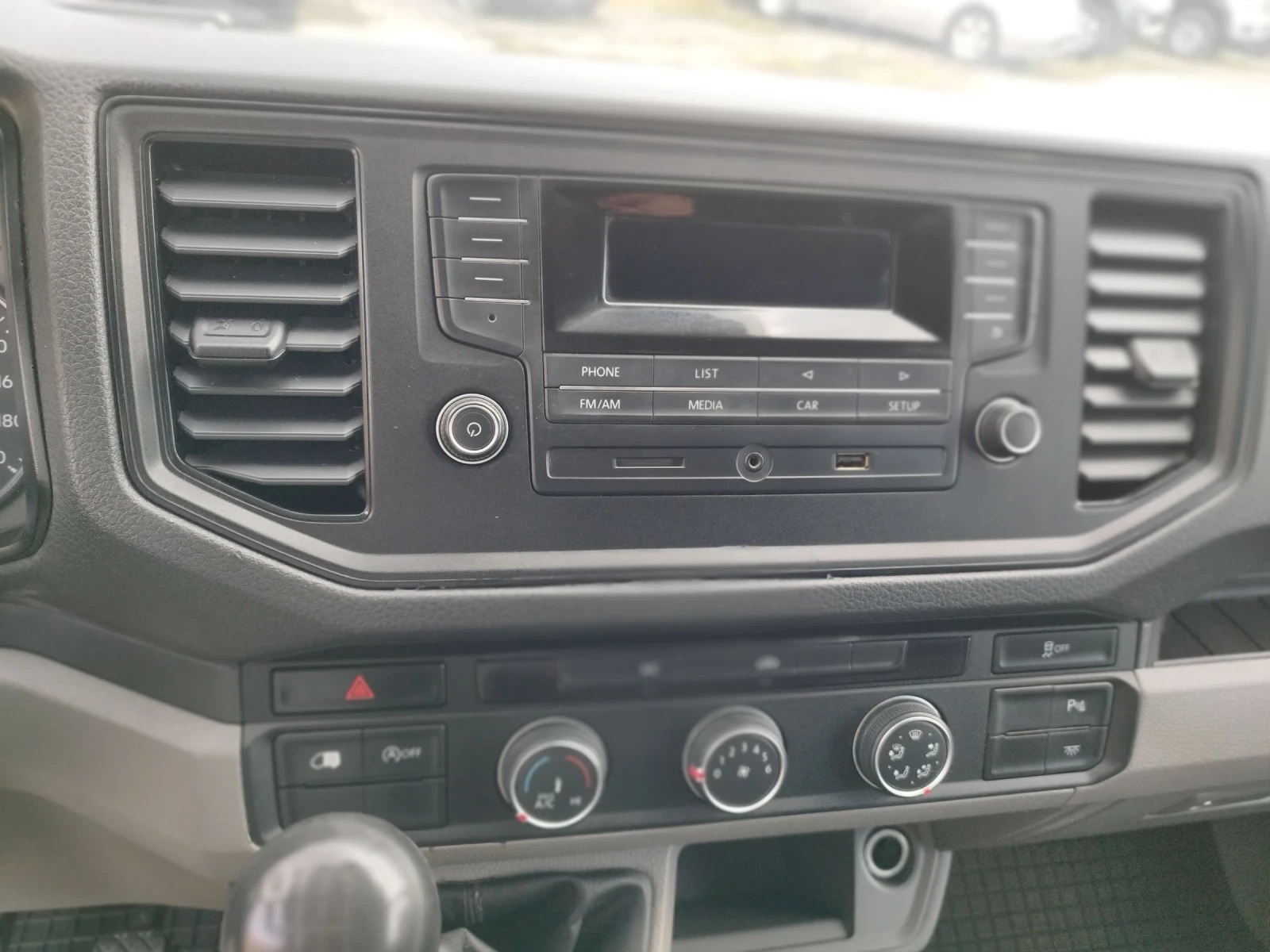VW Crafter 2.0TDI-177kc 4x4, снимка 10 - Бусове и автобуси - 54519150