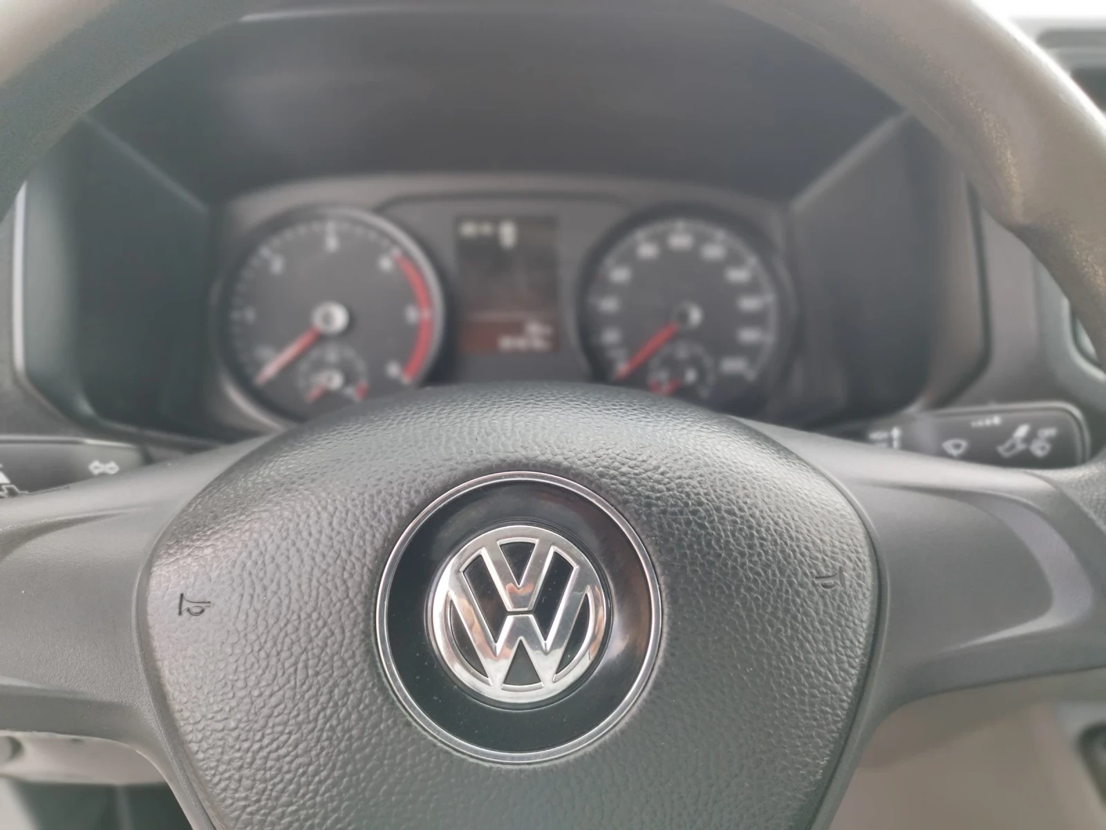 VW Crafter 2.0TDI-177kc 4x4, снимка 9 - Бусове и автобуси - 54519150