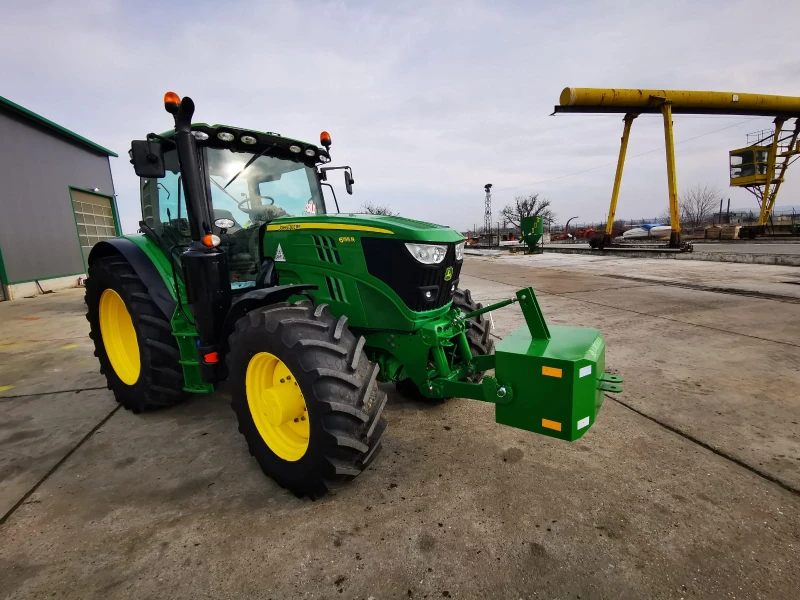 Трактор John Deere 6155R  лизинг с първоначална вноска 20 %, снимка 2 - Селскостопанска техника - 43596451