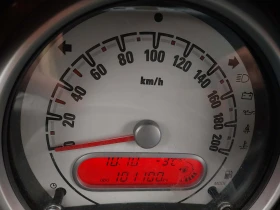 Opel Agila КЛИМАТИК, снимка 8