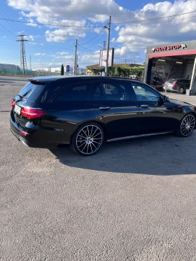 Mercedes-Benz E 220, снимка 3
