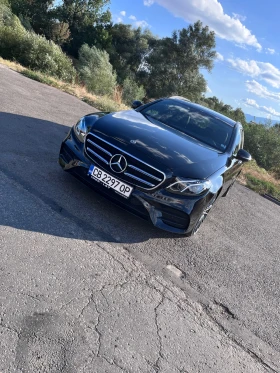 Mercedes-Benz E 220, снимка 1