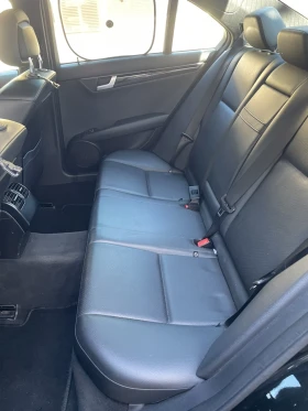 Mercedes-Benz C 300, снимка 8