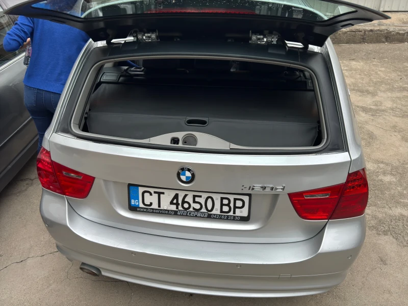 BMW 320, снимка 4 - Автомобили и джипове - 47398404