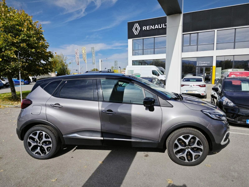 Renault Captur 1.3TCe 150k.c., снимка 7 - Автомобили и джипове - 47775325