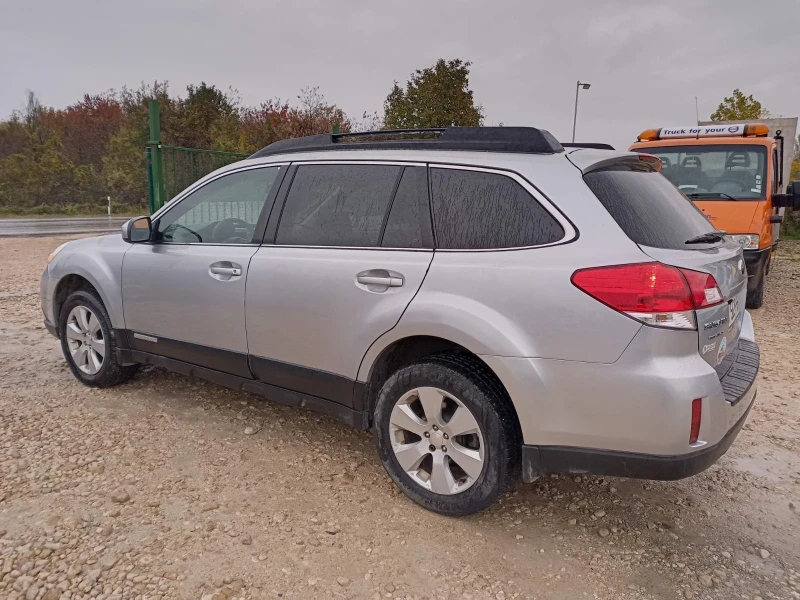 Subaru Outback 2.5i BOXER ГАЗОВ ИНЖЕКЦИОН АВТОМАТИК БАРТЕР ЛИЗИНГ, снимка 6 - Автомобили и джипове - 48024720