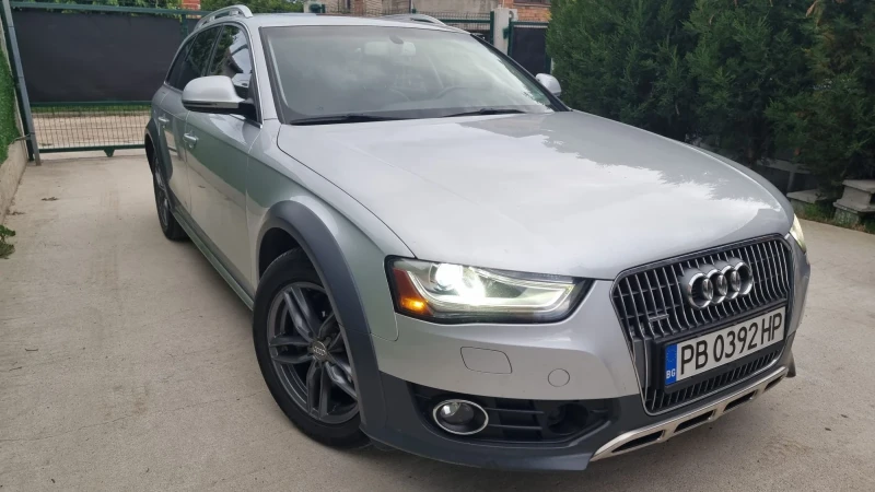 Audi A4 Allroad 2.0i, снимка 2 - Автомобили и джипове - 48096960