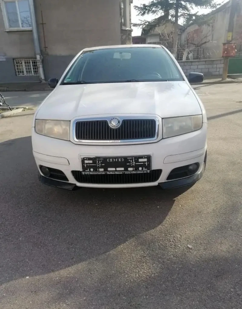 Skoda Fabia 1.4, снимка 1 - Автомобили и джипове - 49094993