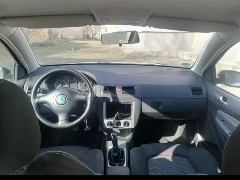 Skoda Fabia 1.4, снимка 8 - Автомобили и джипове - 49094993