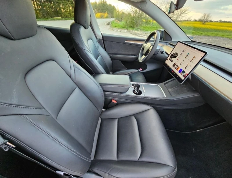 Tesla Model Y 4x4 Long Range FSD, снимка 12 - Автомобили и джипове - 49926109