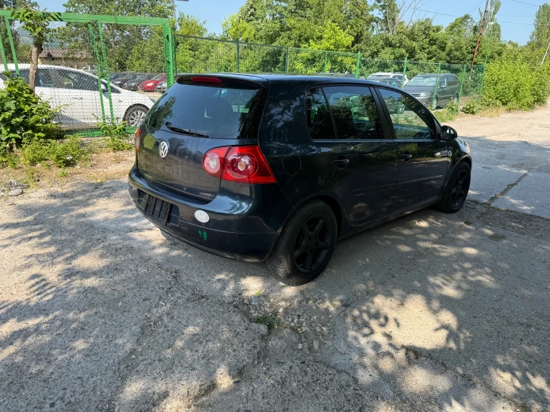 VW Golf 2.0 FSI Swiss, снимка 5 - Автомобили и джипове - 51892320