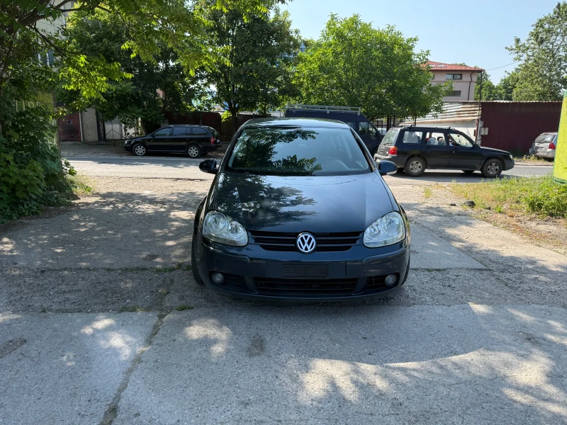 VW Golf 2.0 FSI Swiss, снимка 8 - Автомобили и джипове - 51892320