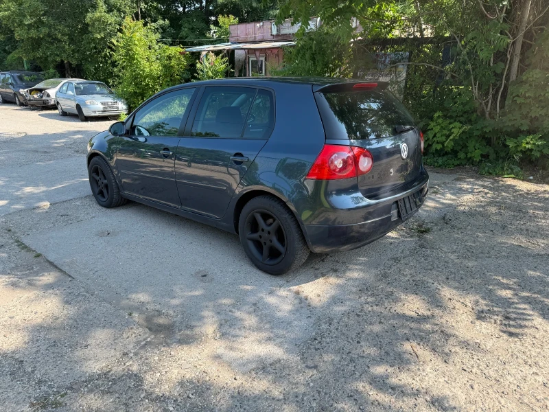 VW Golf 2.0 FSI Swiss, снимка 3 - Автомобили и джипове - 51892320