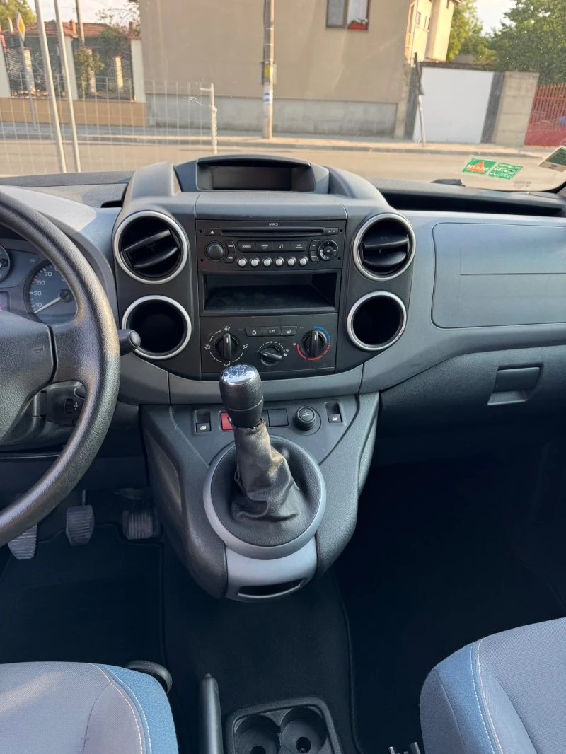 Citroen Berlingo 1.6 HDi Multispace / Пътническо , снимка 10 - Автомобили и джипове - 51696146