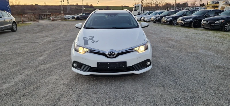 Toyota Auris 1.2 i 116 к.с. EU - 6, снимка 3 - Автомобили и джипове - 52939513