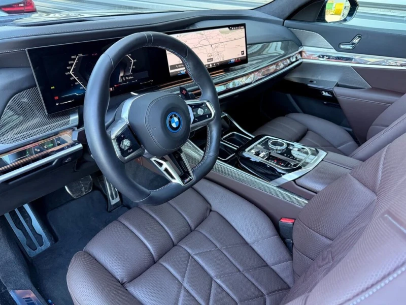BMW 760 e* M-SPORT* TV* B&W* SKY LOUNGE* ГАРАНЦИЯ, снимка 9 - Автомобили и джипове - 53275661