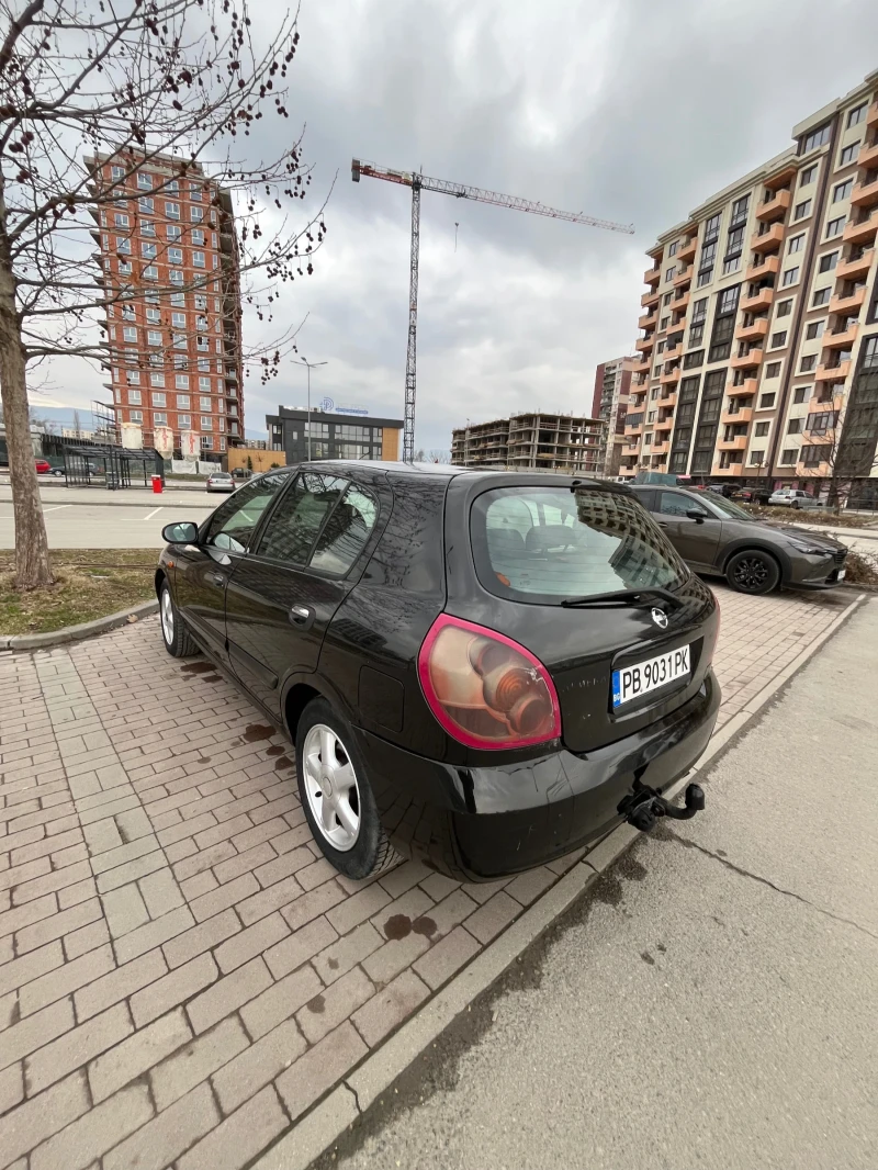 Nissan Almera, снимка 4 - Автомобили и джипове - 53409857