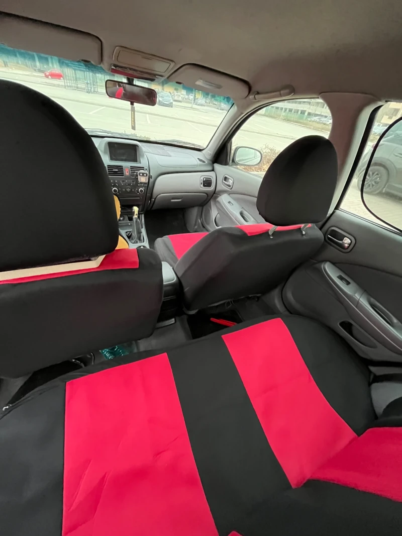 Nissan Almera, снимка 8 - Автомобили и джипове - 53409857