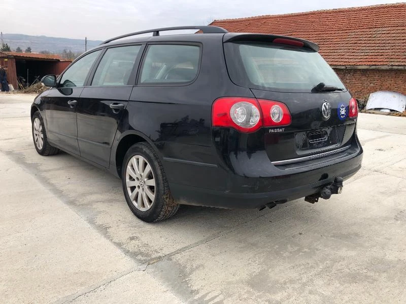 VW Passat 1.9 105кс BXE, снимка 5 - Автомобили и джипове - 45089971