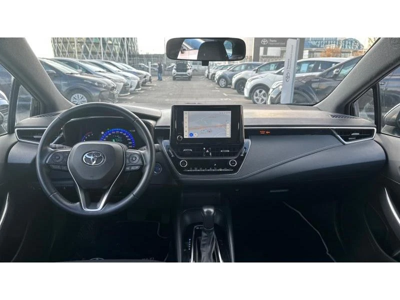 Toyota Corolla TS 1.8 HSD DYNAMIC, снимка 9 - Автомобили и джипове - 48953641