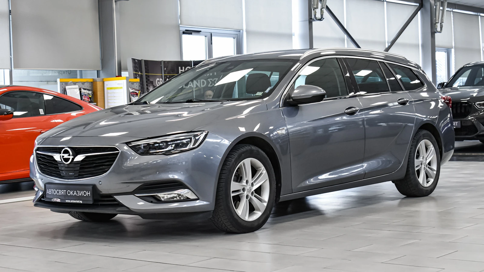 Opel Insignia Sports Tourer 2.0d Innovation Automatic - изображение 4