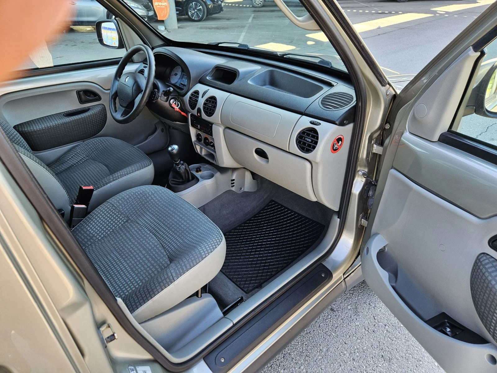 Renault Kangoo 1.9 dci 4x4 - изображение 10