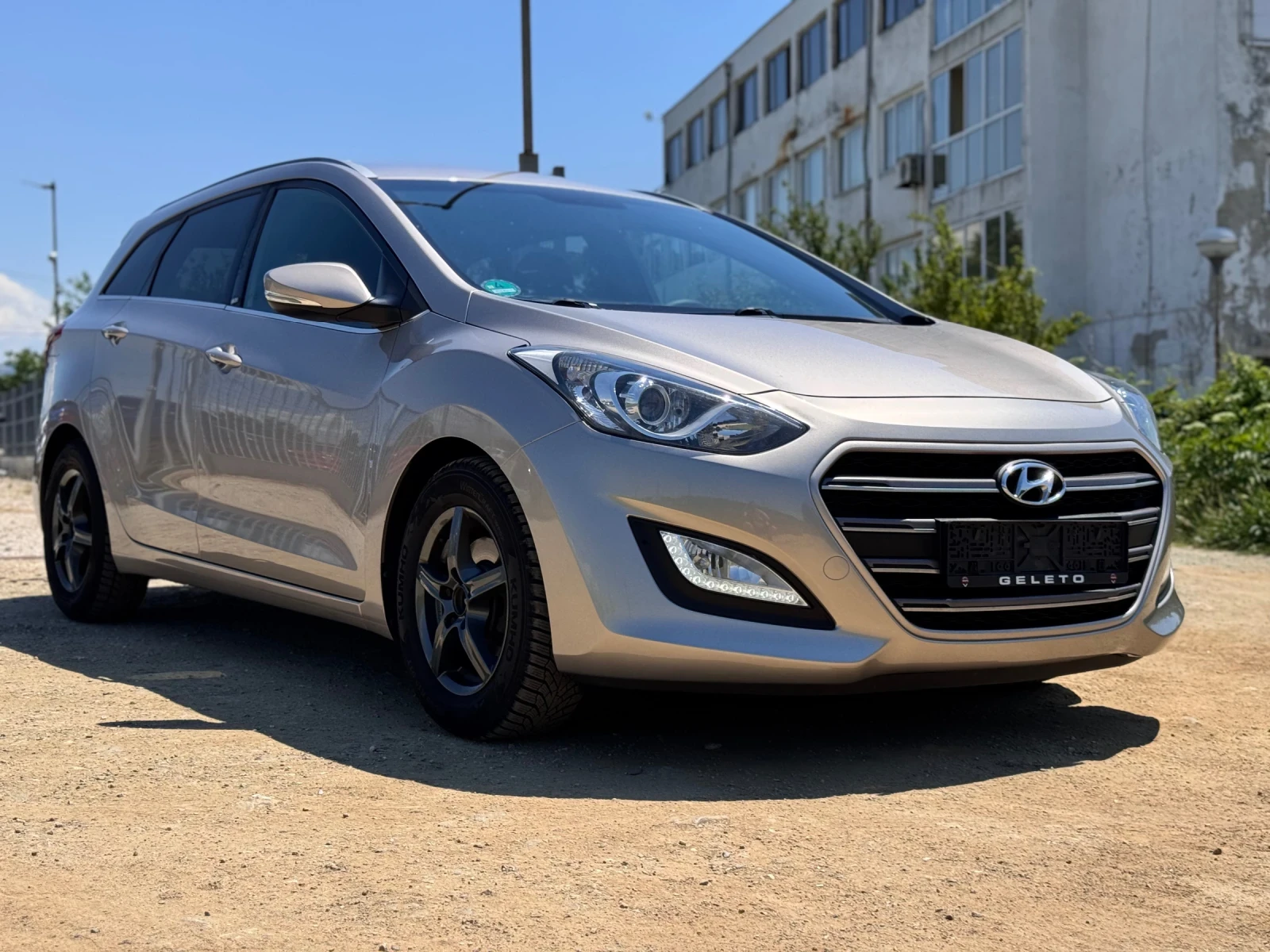 Hyundai I30 1.6crdi blue full - изображение 8
