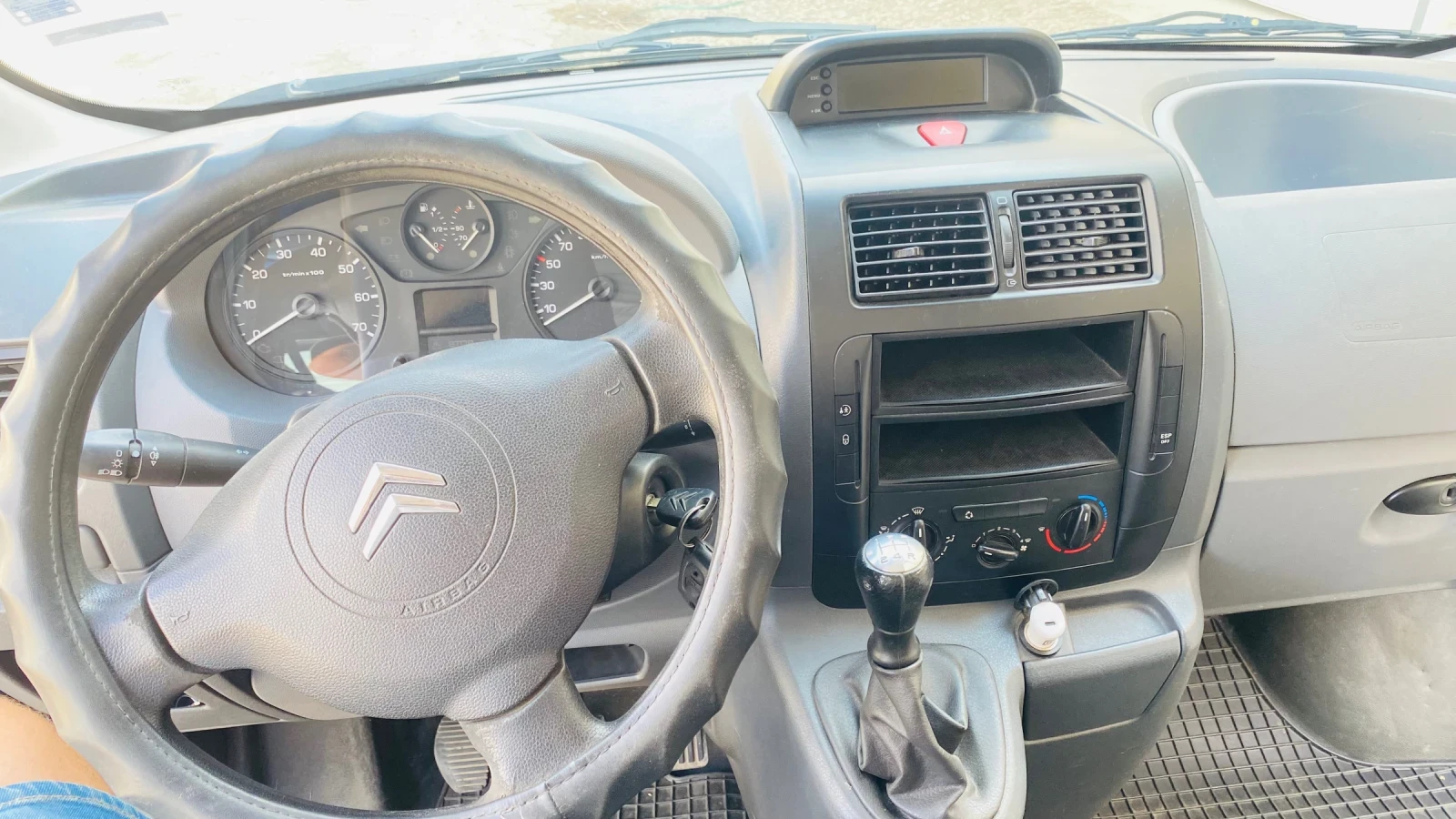 Citroen Jumpy  - изображение 5
