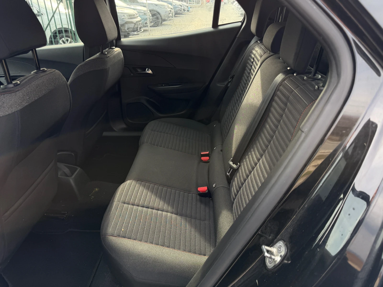 Peugeot 2008  1.5 HDi - изображение 6