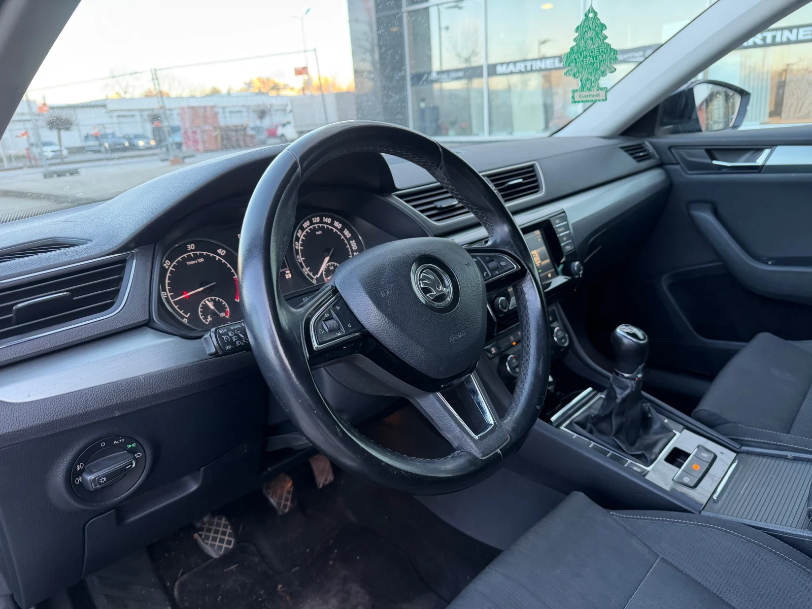 Skoda Superb Ръчка* LED* XENON - изображение 10