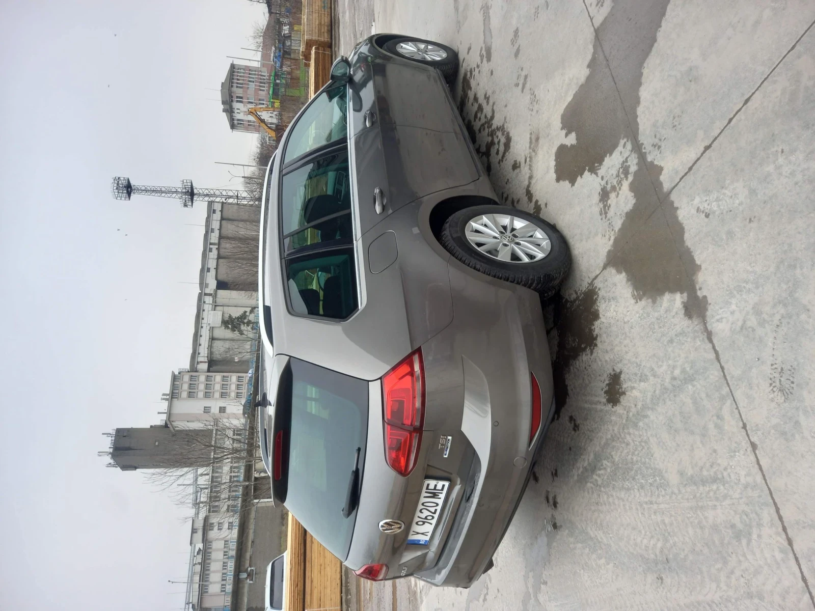 VW Golf 1.2 TSI , снимка 11 - Автомобили и джипове - 53787712