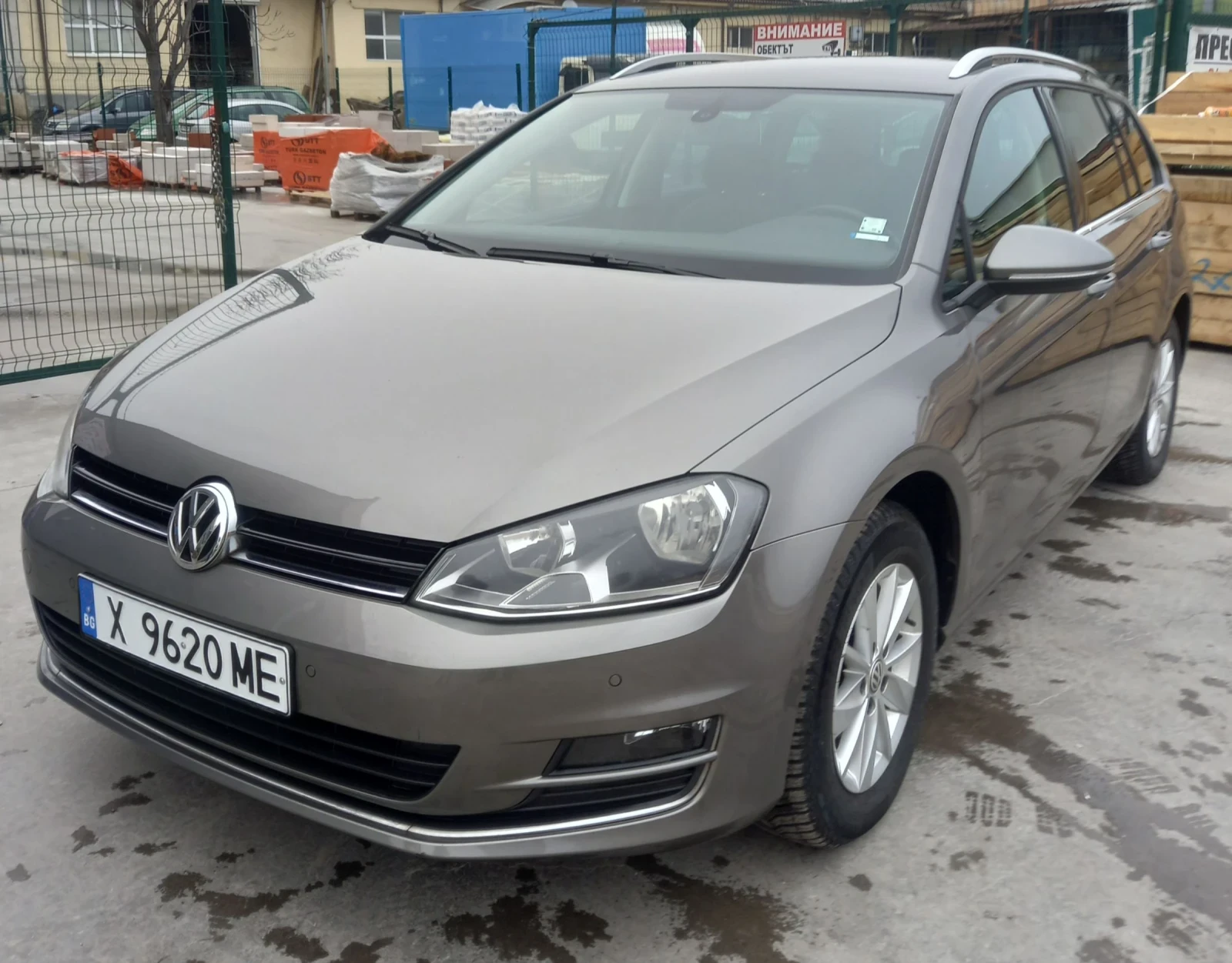 VW Golf 1.2 TSI , снимка 3 - Автомобили и джипове - 53787712