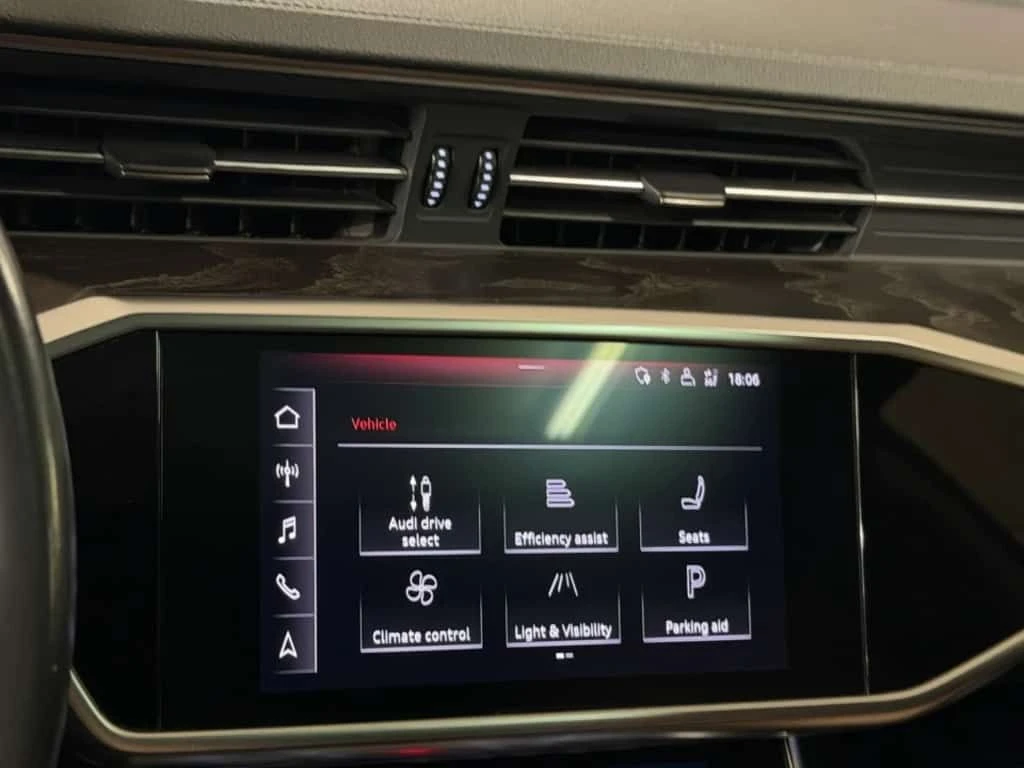 Audi A7 * Progressiv 55 TFSI quattro * CARFAX * ЦЕНА ДО БГ, снимка 12 - Автомобили и джипове - 53831445