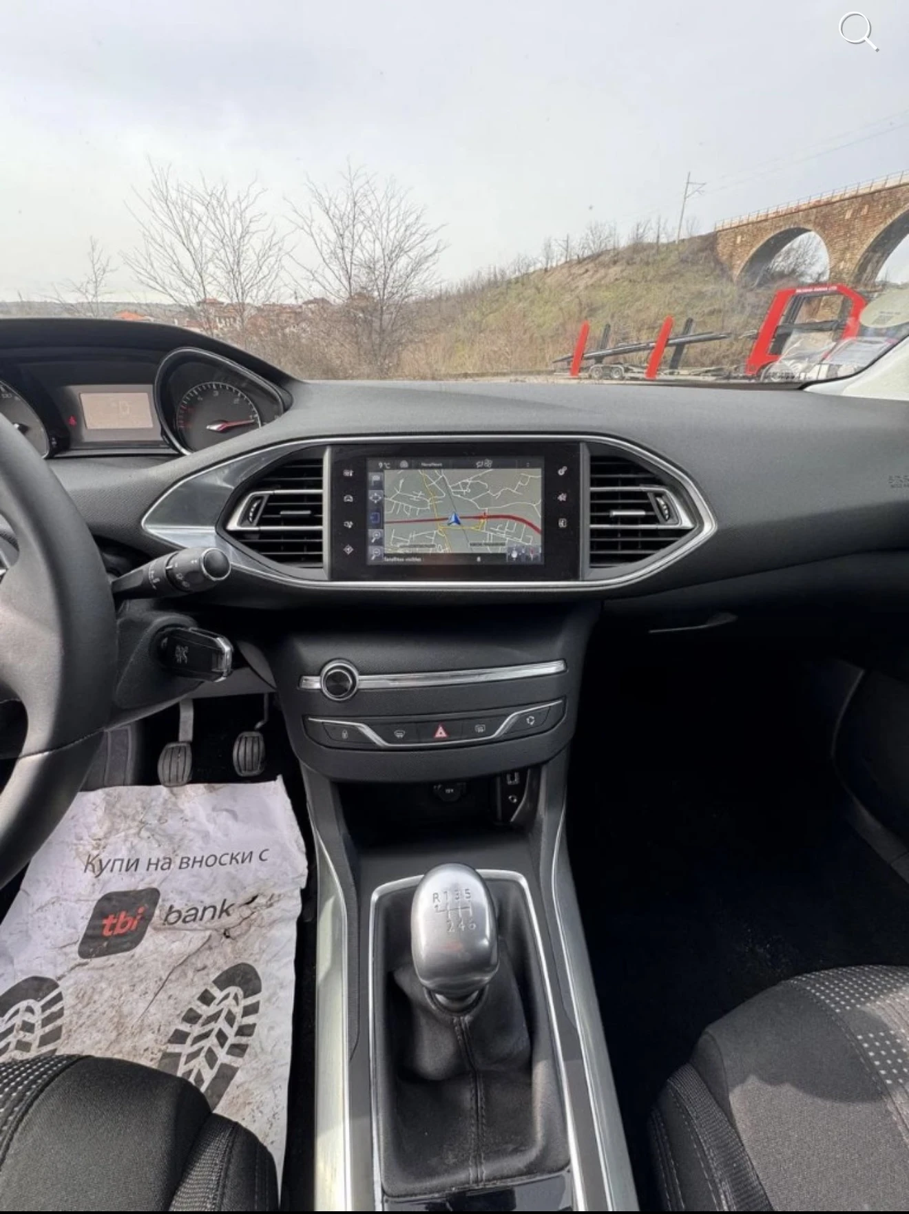 Peugeot 308 1.6 HDI FULL LED , снимка 13 - Автомобили и джипове - 54780330