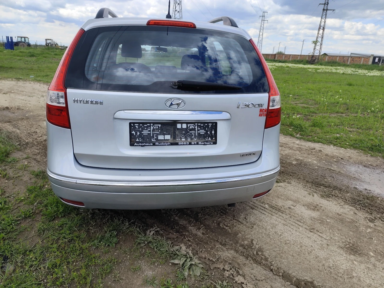 Hyundai I30 Топ, снимка 4 - Автомобили и джипове - 54412412