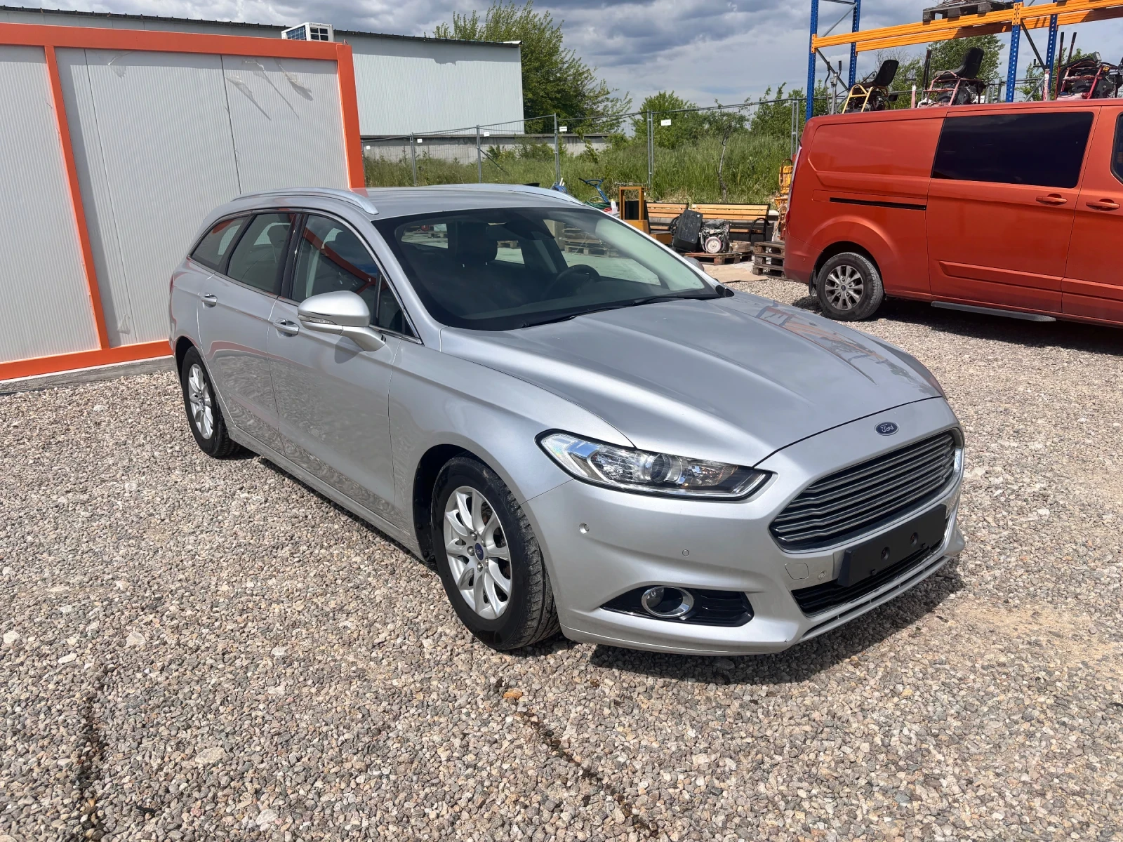 Ford Mondeo 1.6 TDCI Titanium , снимка 3 - Автомобили и джипове - 54419498