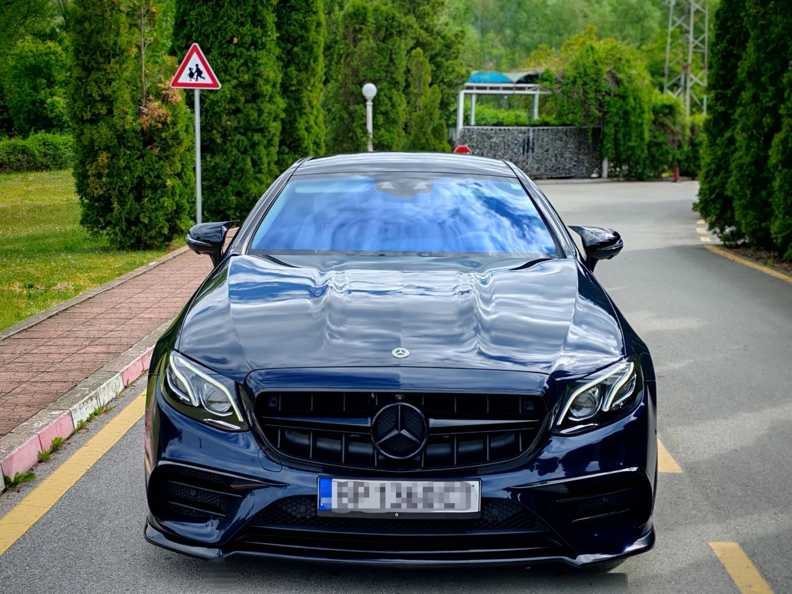 Mercedes-Benz E 300 300D BI-TURBO* AMG-LINE* EXCLUSIVE* НОВ ВНОС* , снимка 11 - Автомобили и джипове - 54455302