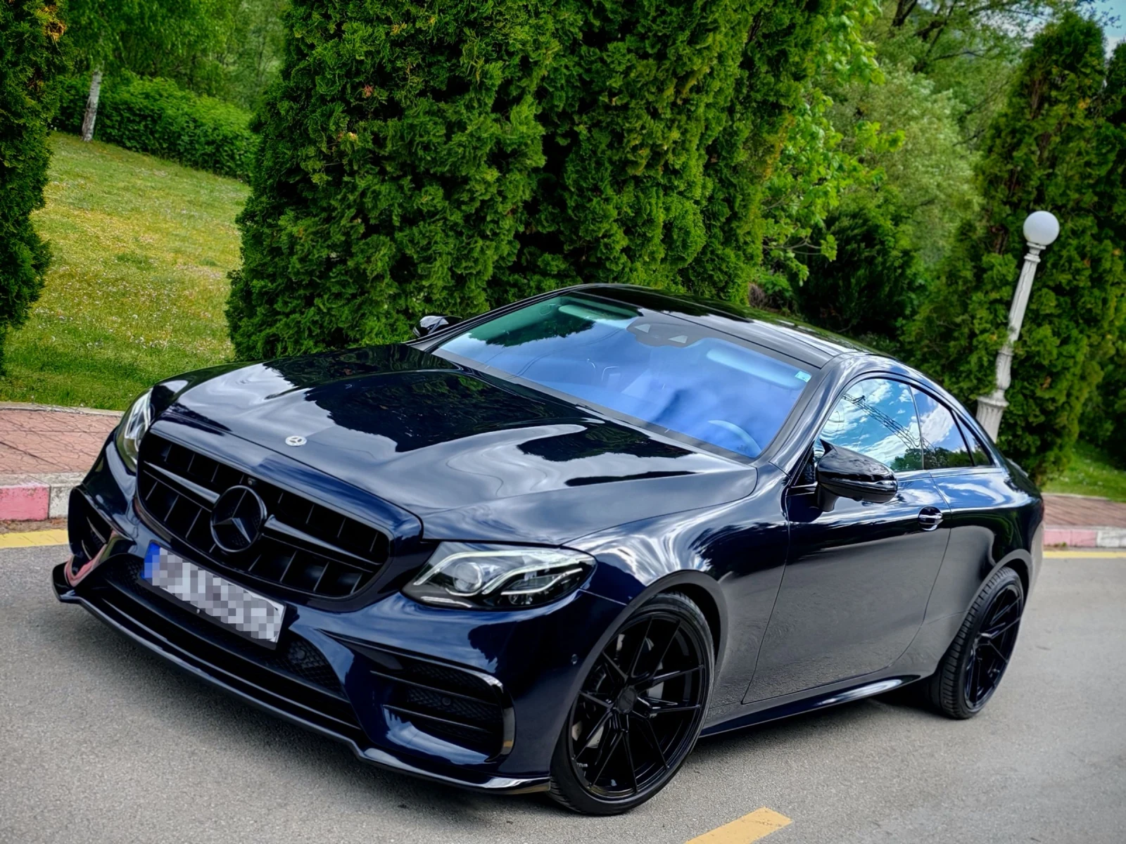 Mercedes-Benz E 300 300D BI-TURBO* AMG-LINE* EXCLUSIVE* НОВ ВНОС* , снимка 2 - Автомобили и джипове - 54455302